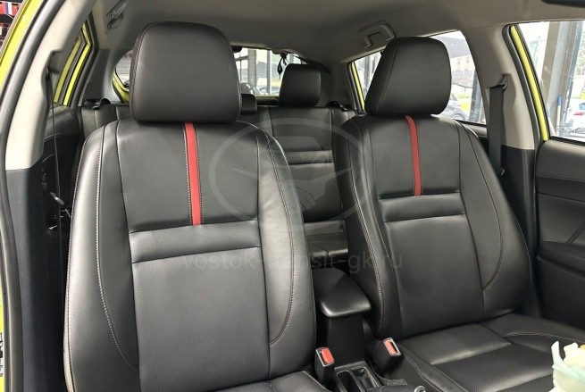 Toyota Yaris L