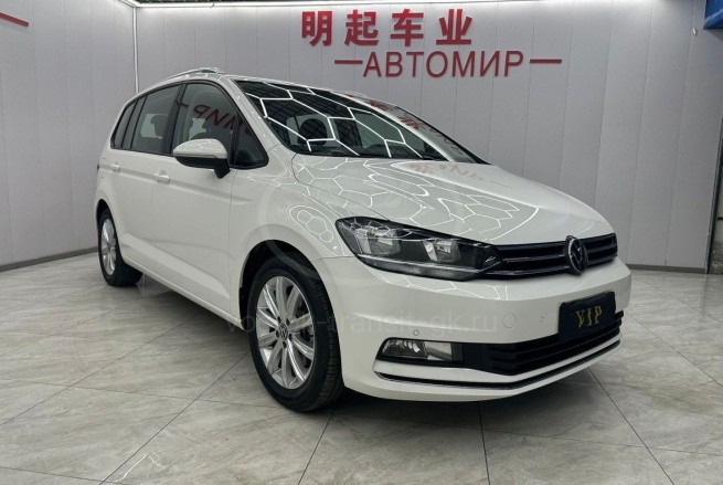 Volkswagen Touran L