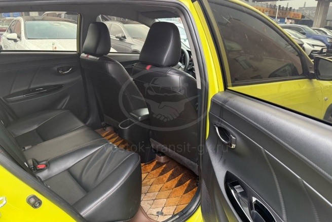 Toyota Yaris L