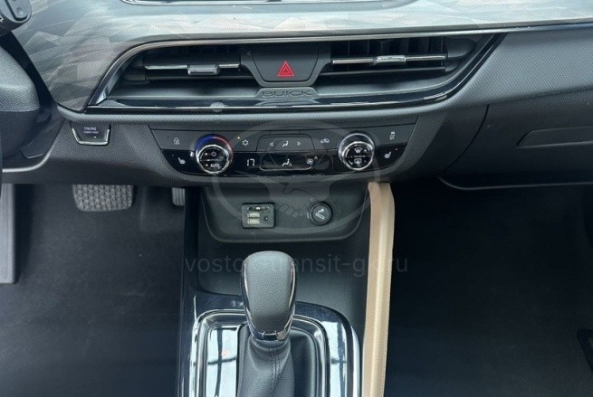 Buick GL6