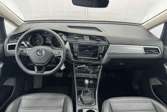 Volkswagen Touran L