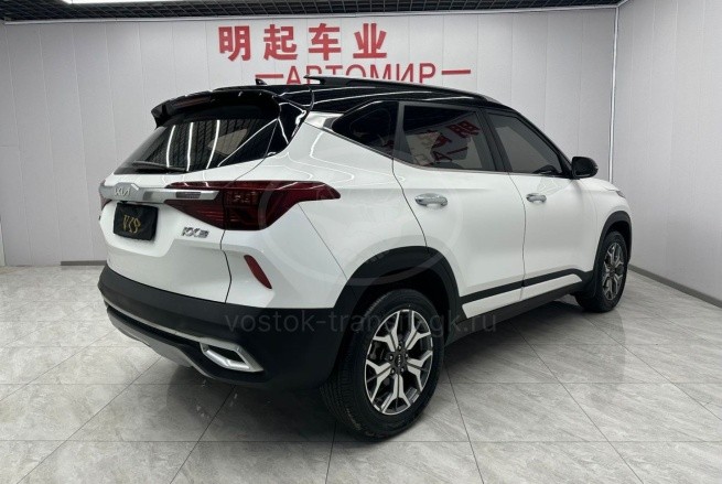 Kia KX3