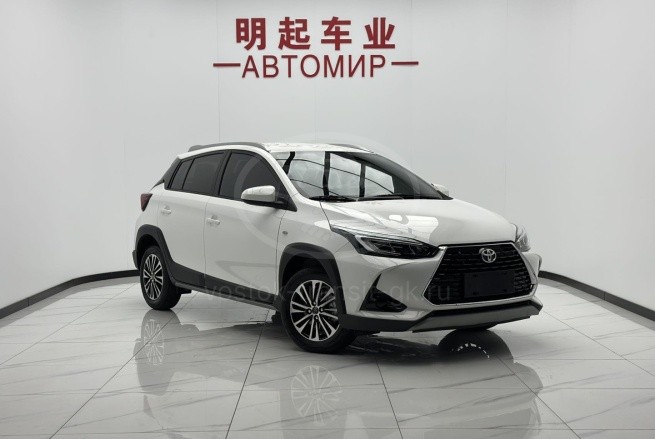 Toyota Yaris L