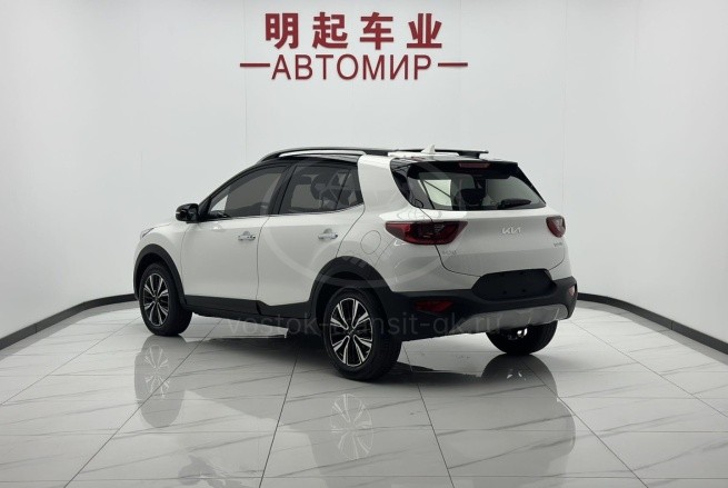 Kia KX1