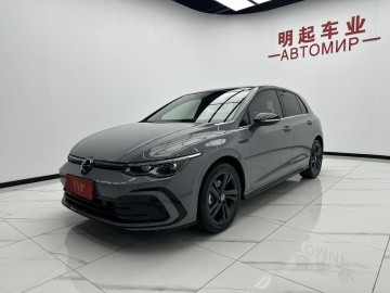 Volkswagen Golf R-Line