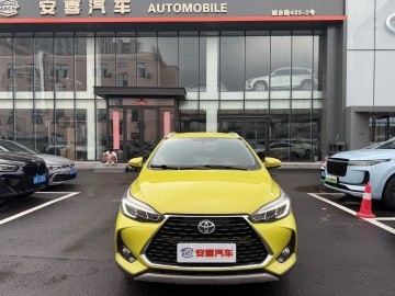 Toyota Yaris L