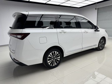 Wuling Jiachen