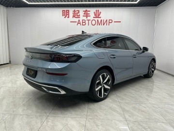 Volkswagen Lamando L