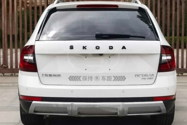 SKODA OCTAVIA 