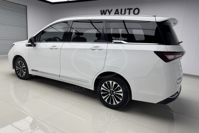 Wuling Jiachen