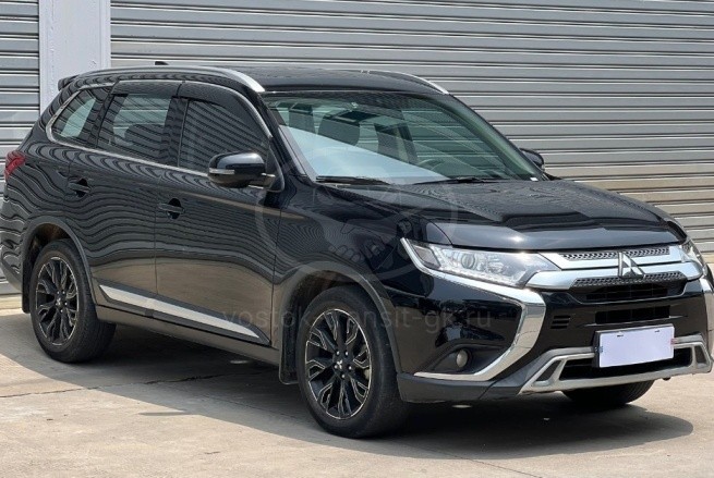 MITSUBISHI OUTLANDER 