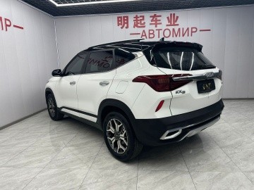 Kia KX3