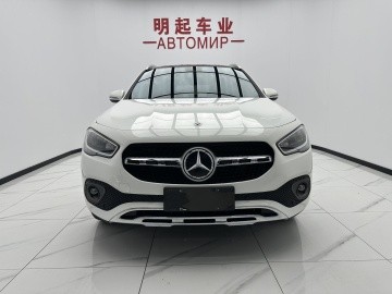 Mercedes-Benz GLA 180
