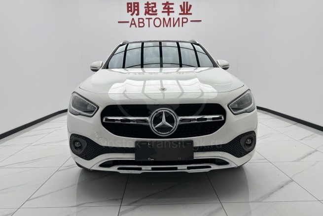 Mercedes-Benz GLA 180