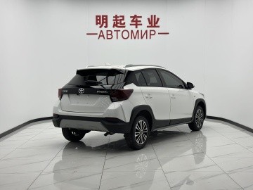 Toyota Yaris L