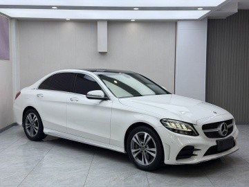 Mercedes-Benz C200L