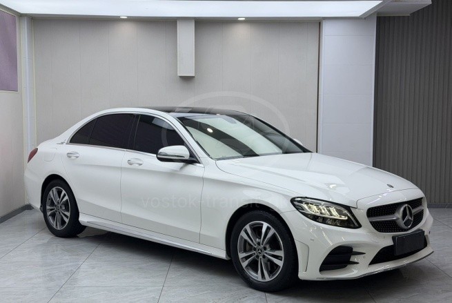 Mercedes-Benz C200L