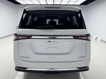 Wuling Jiachen