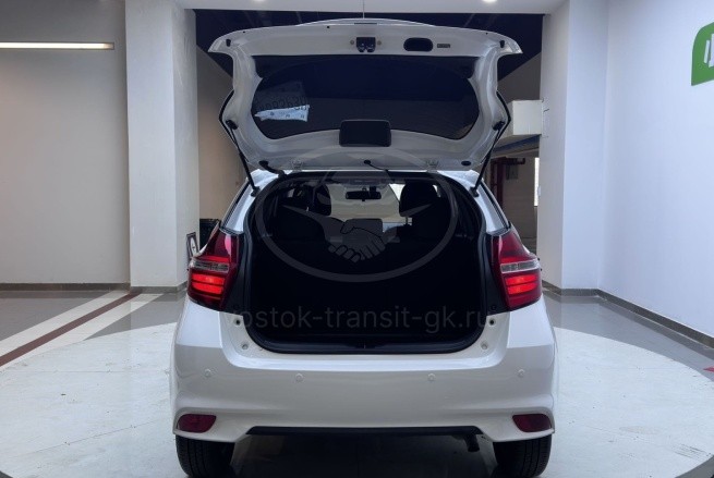 Toyota Yaris L