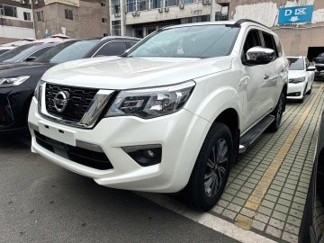 NISSAN TERRA 