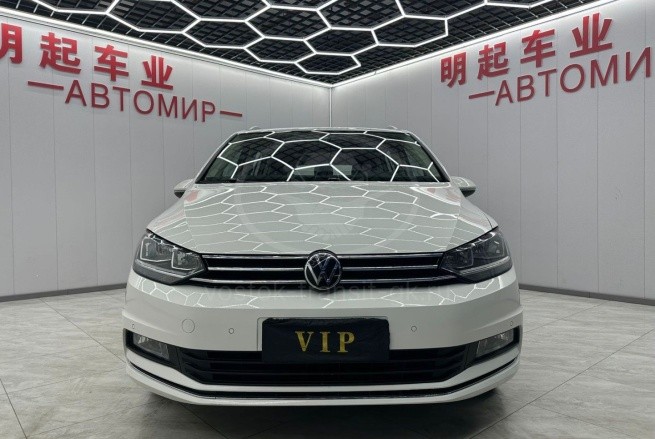 Volkswagen Touran L