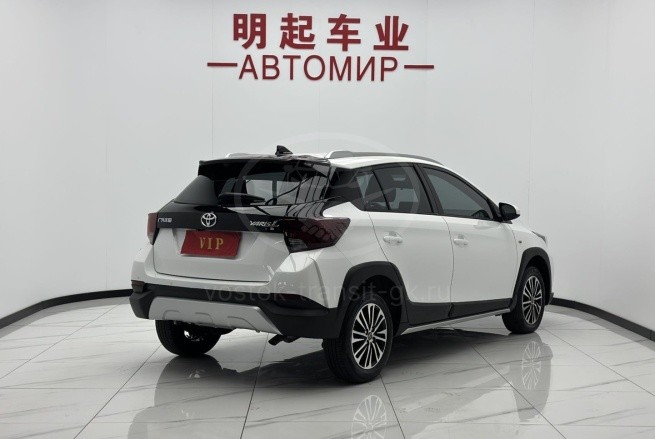 Toyota Yaris L