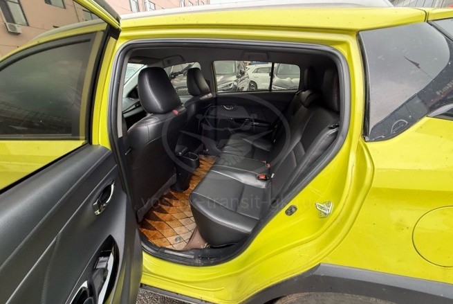 Toyota Yaris L
