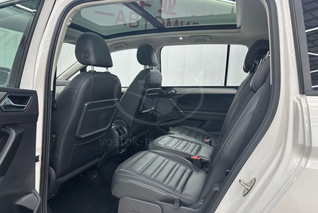 Volkswagen Touran L