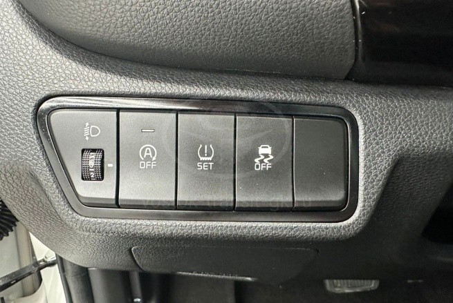 Kia KX3