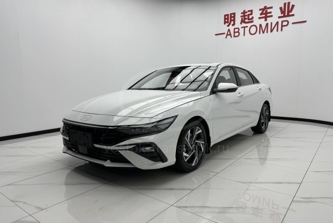 Hyundai Elantra
