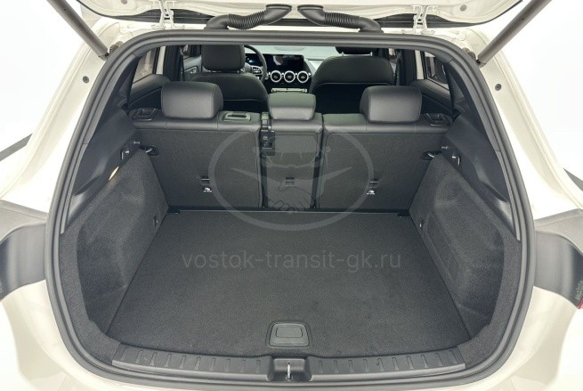 Mercedes-Benz GLA 180