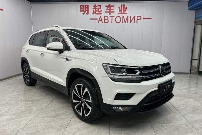 Volkswagen Tharu