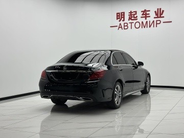 Mercedes-Benz C200L
