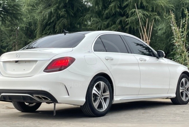 MERCEDES BENZ C 260 L