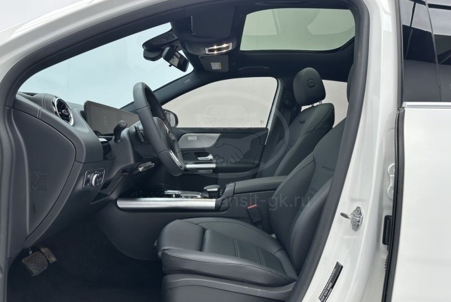 Mercedes-Benz GLA 180