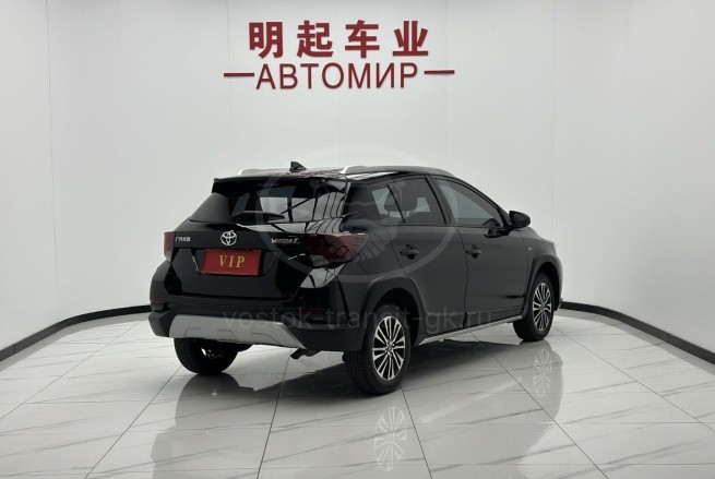 Toyota Yaris L