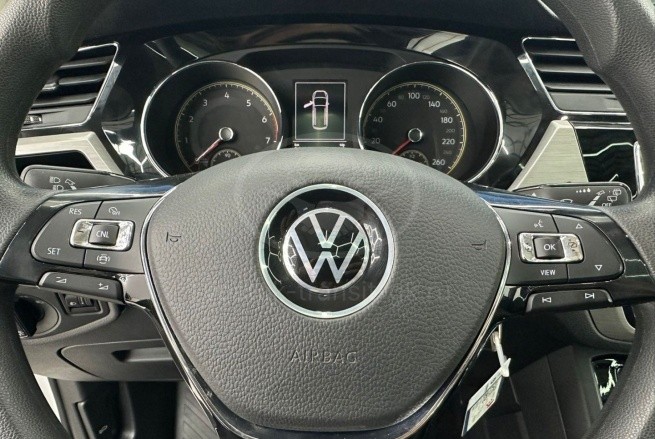 Volkswagen Touran L
