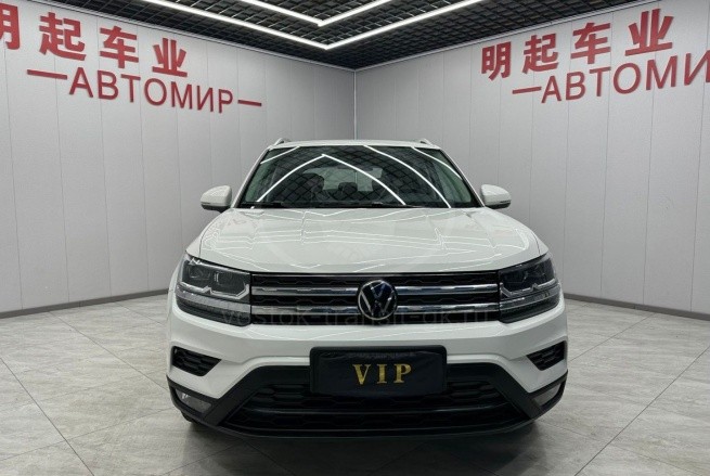 Volkswagen Tharu