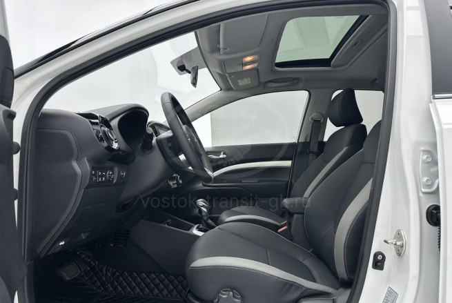 Kia KX1