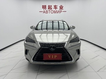 Lexus NX200