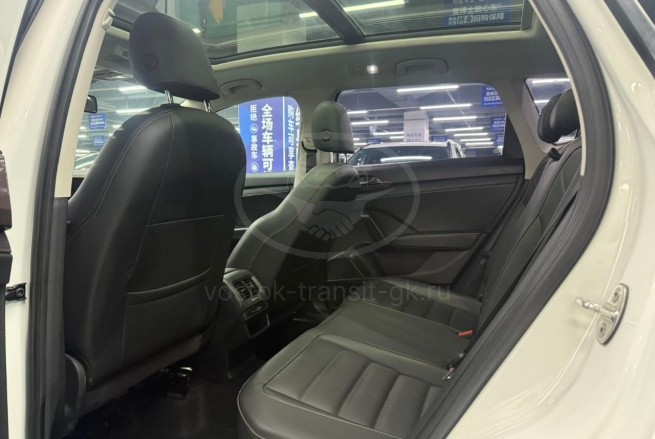 Volkswagen Tharu