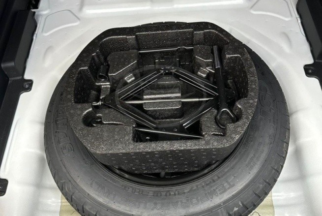 Kia KX3