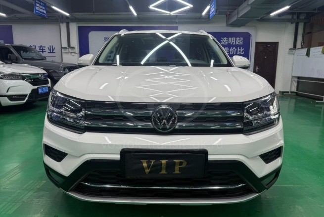 Volkswagen Tharu