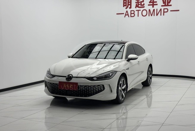 Volkswagen Lamando L