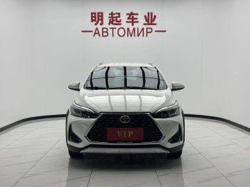 Toyota Yaris L