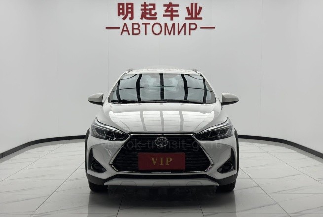 Toyota Yaris L