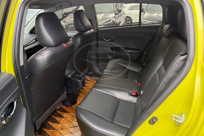 Toyota Yaris L