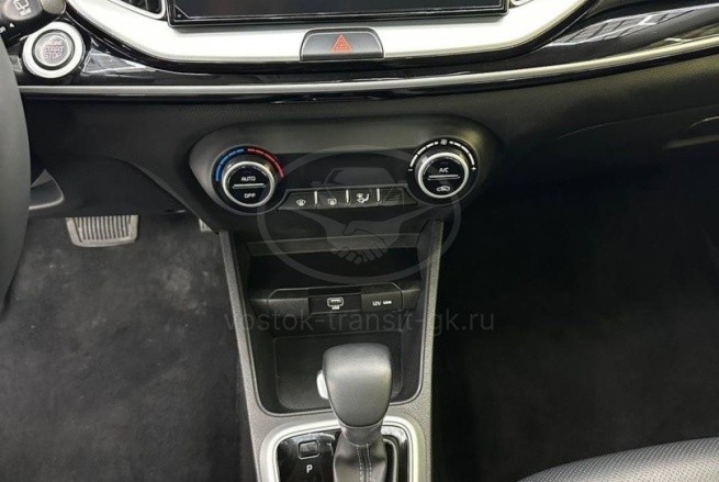 Kia KX1