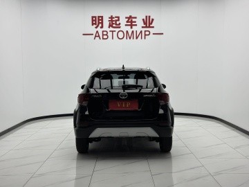 Toyota Yaris L